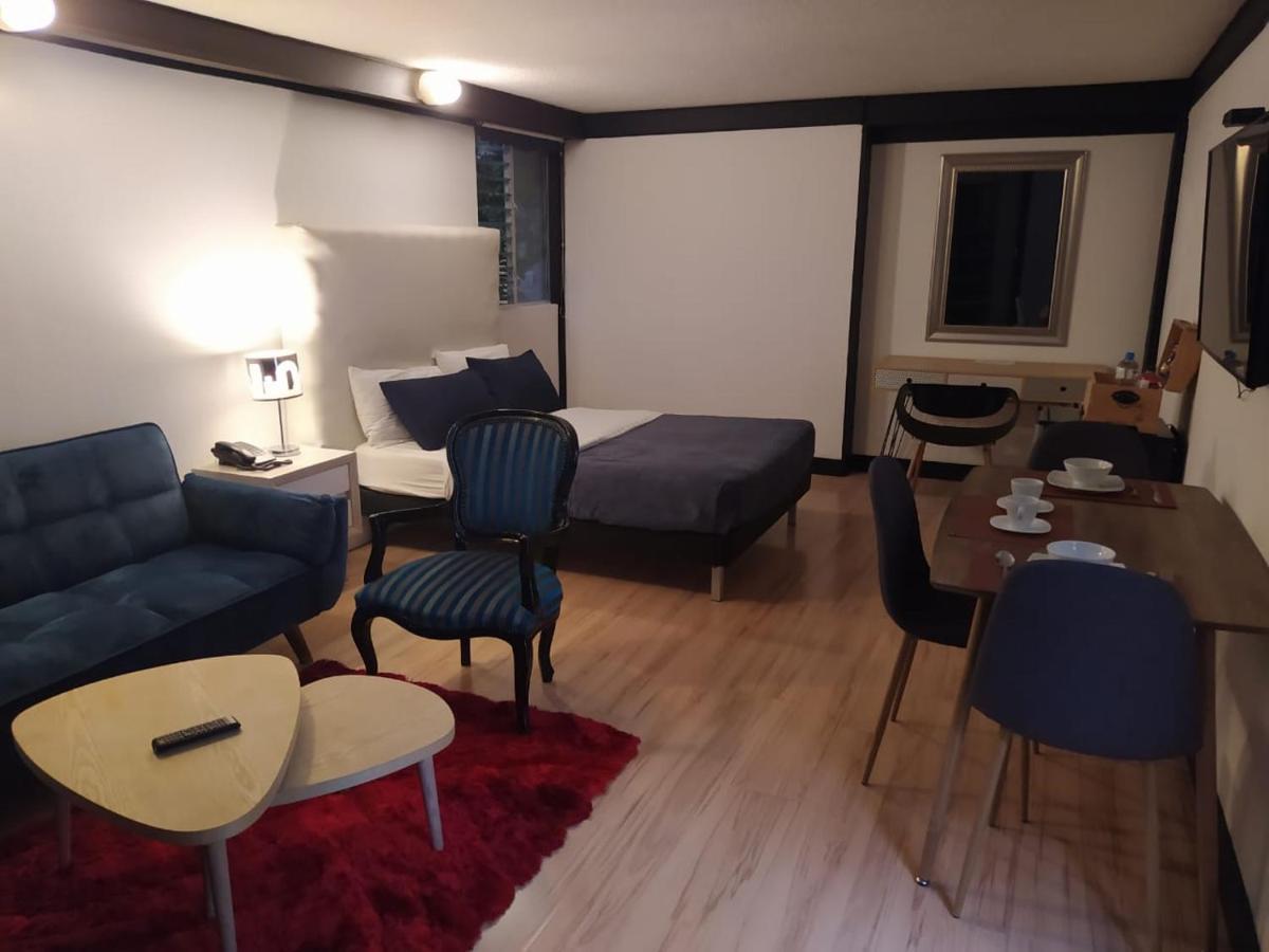 Hotel Boutique Casa Lozada Богота Екстер'єр фото